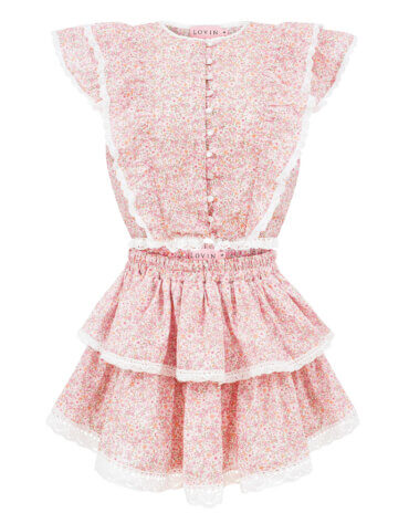 Favorite LOVIN model in a new, pastel pink version. Frills, lace, girlishness for the summer. LOVIN